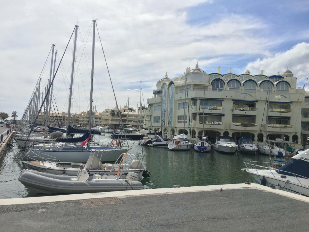 Magnificent Port-Beach 5* Luxury Residence Benalmádena Eksteriør billede